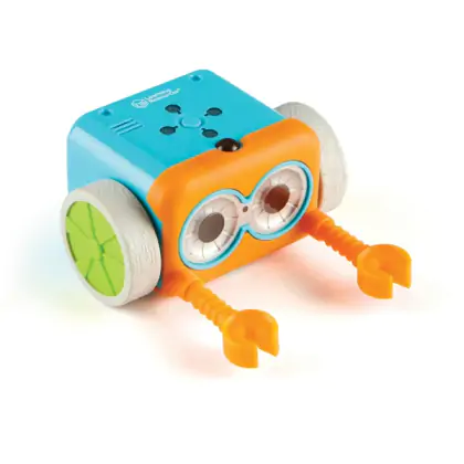 Stem deals programmable robot