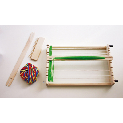 Weaving frame for kindergarten